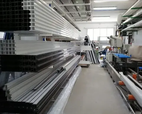 Moro Infissi Srl - installazioni e finiture