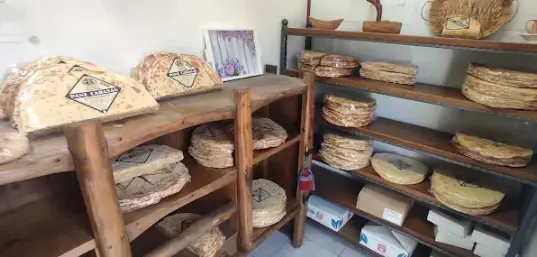 Pane carasau - lavorazione artigianale